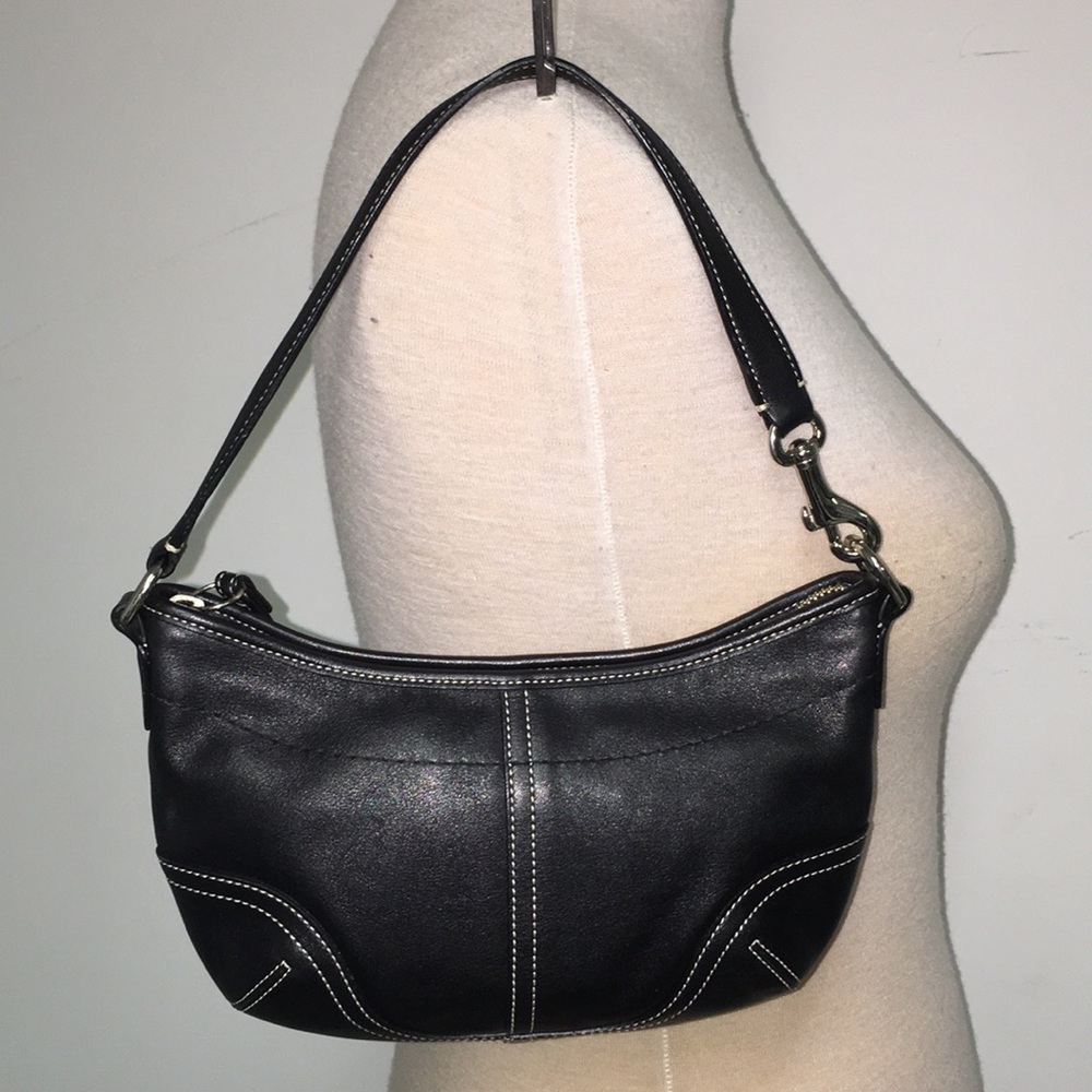 AUTHENTIC COACH PURSE
